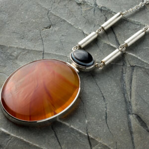 Double drop agate necklace mounted in silver