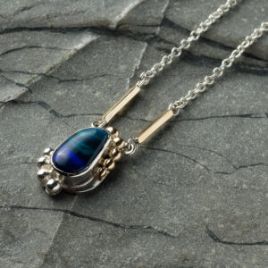 Opal necklace set in silver and gold